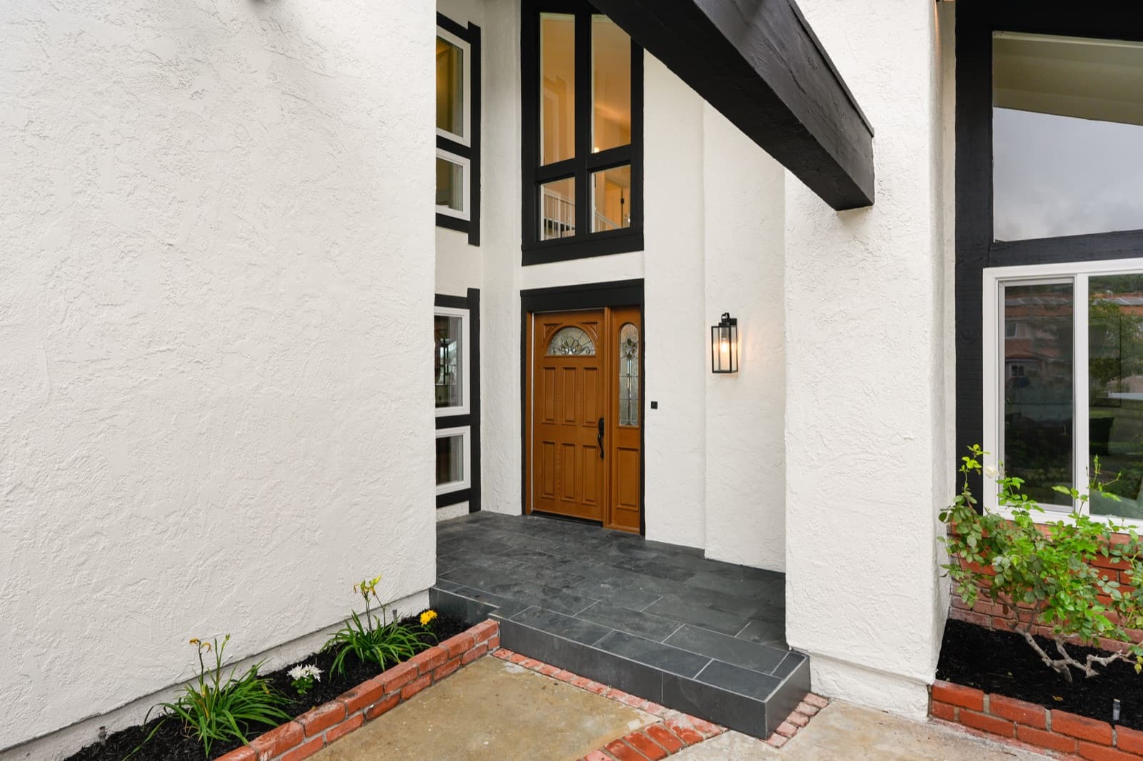 304 John Way, photo 3 of 44