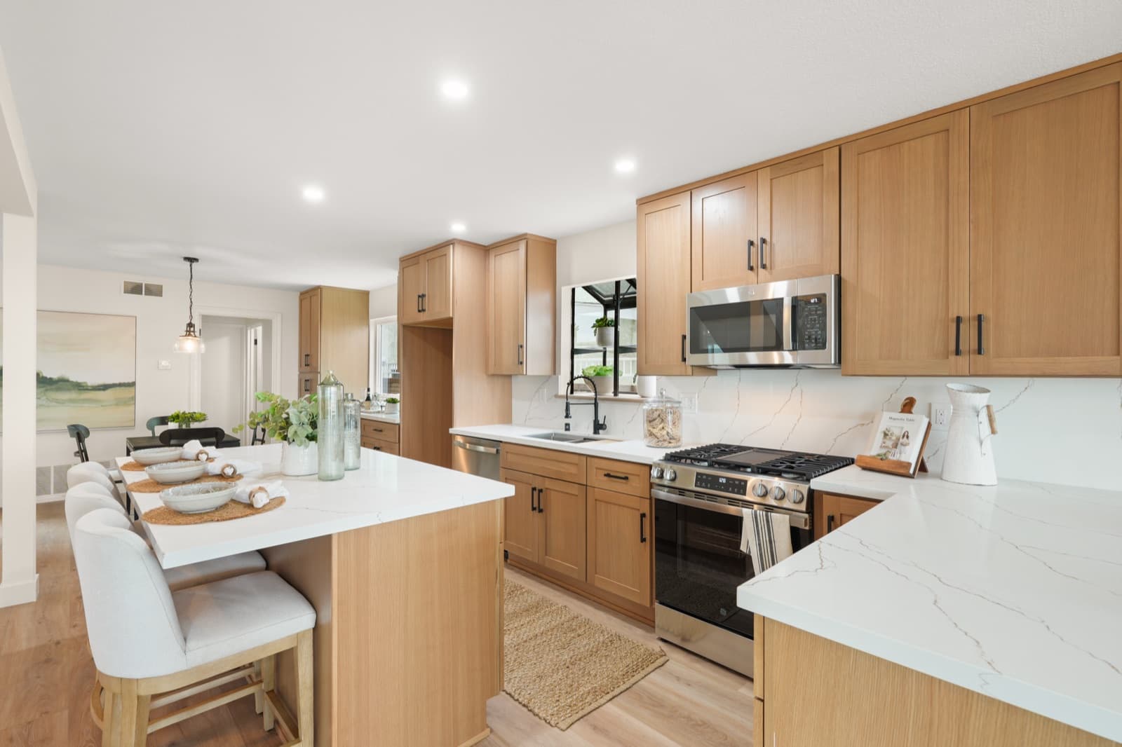 304 John Way, photo 9 of 44