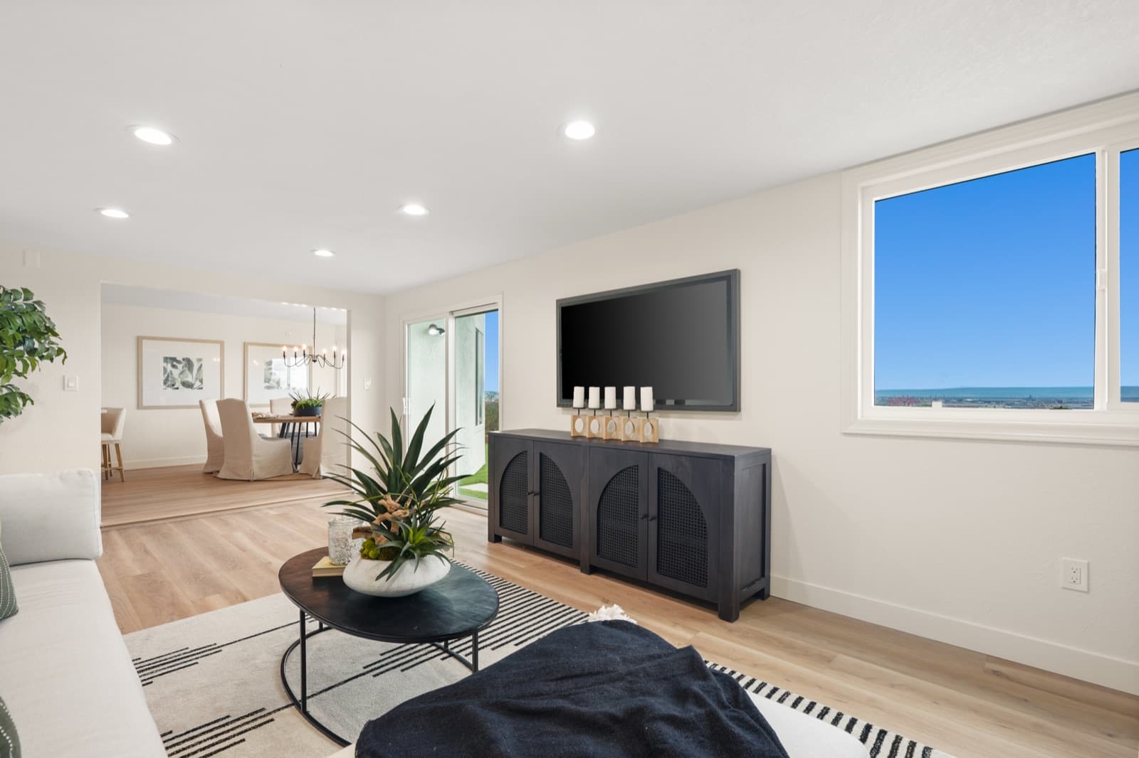 304 John Way, photo 21 of 44