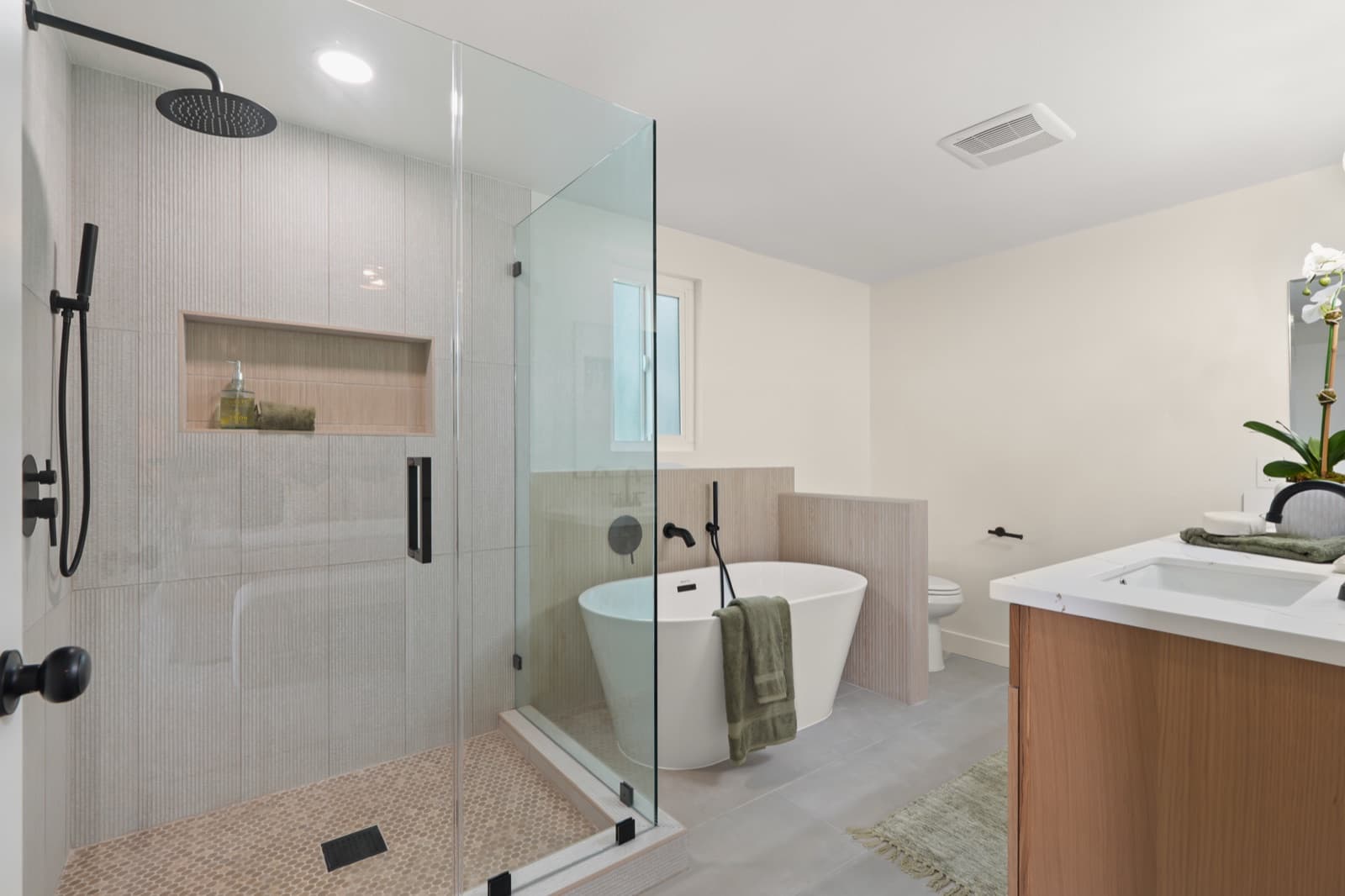 304 John Way, photo 28 of 44
