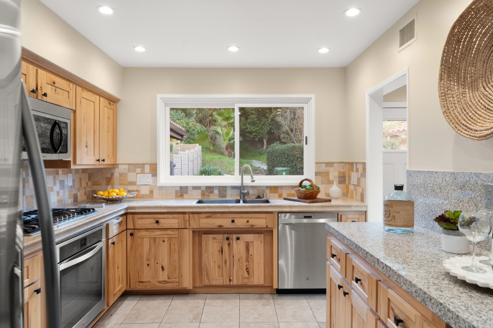 4108 Monet Ave, photo 15 of 38