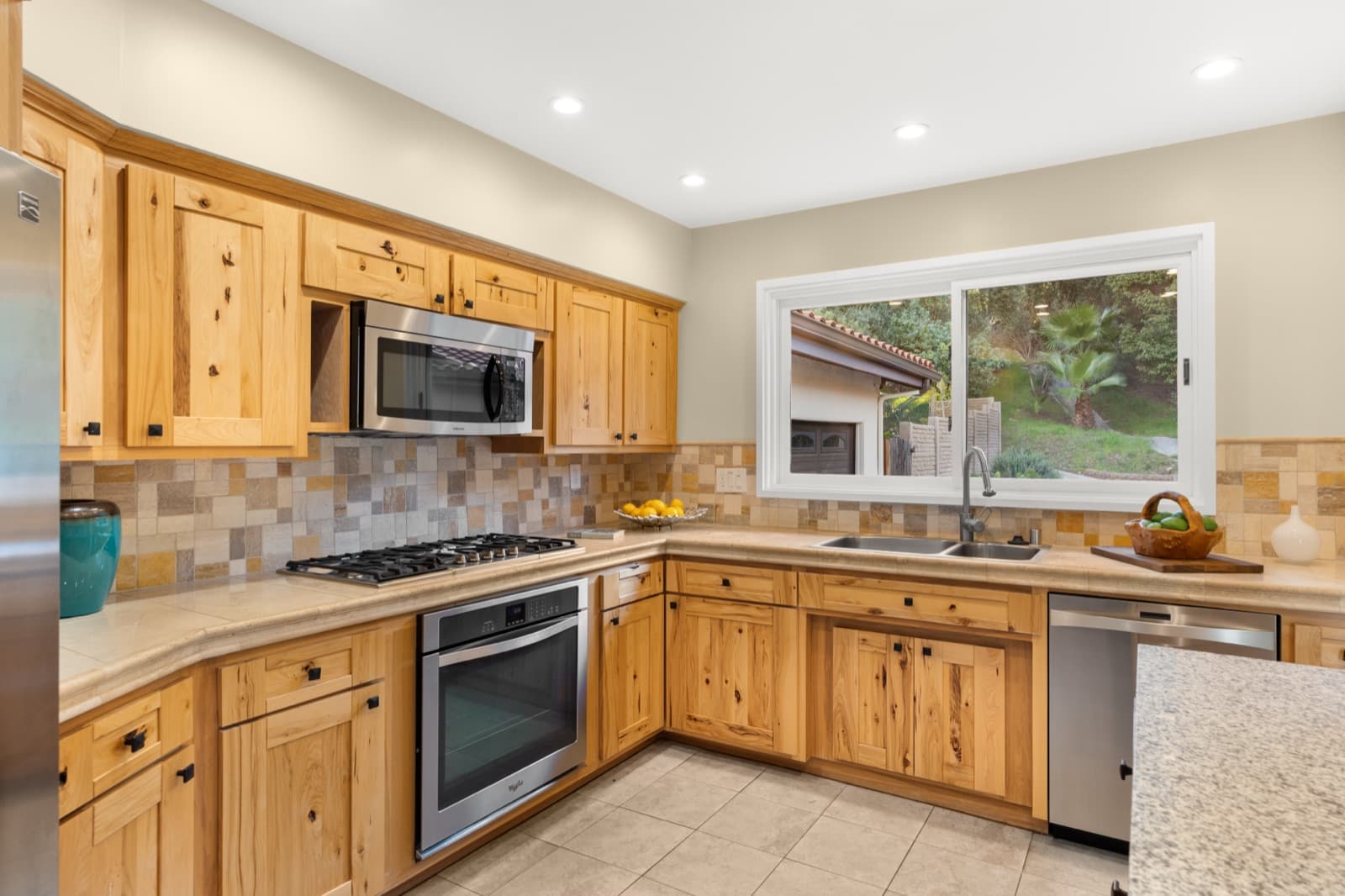 4108 Monet Ave, photo 16 of 38