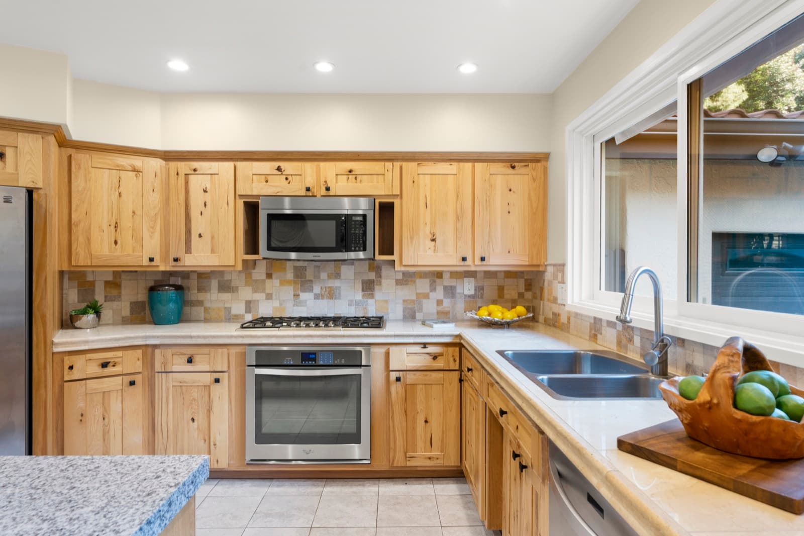 4108 Monet Ave, photo 17 of 38