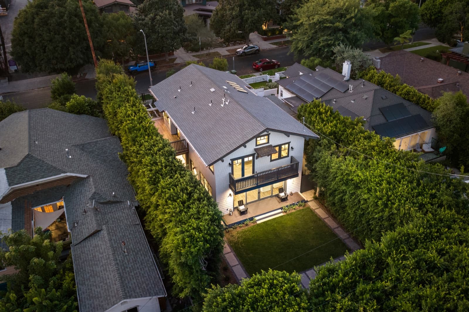 5258 Lemona Ave, photo 1 of 1