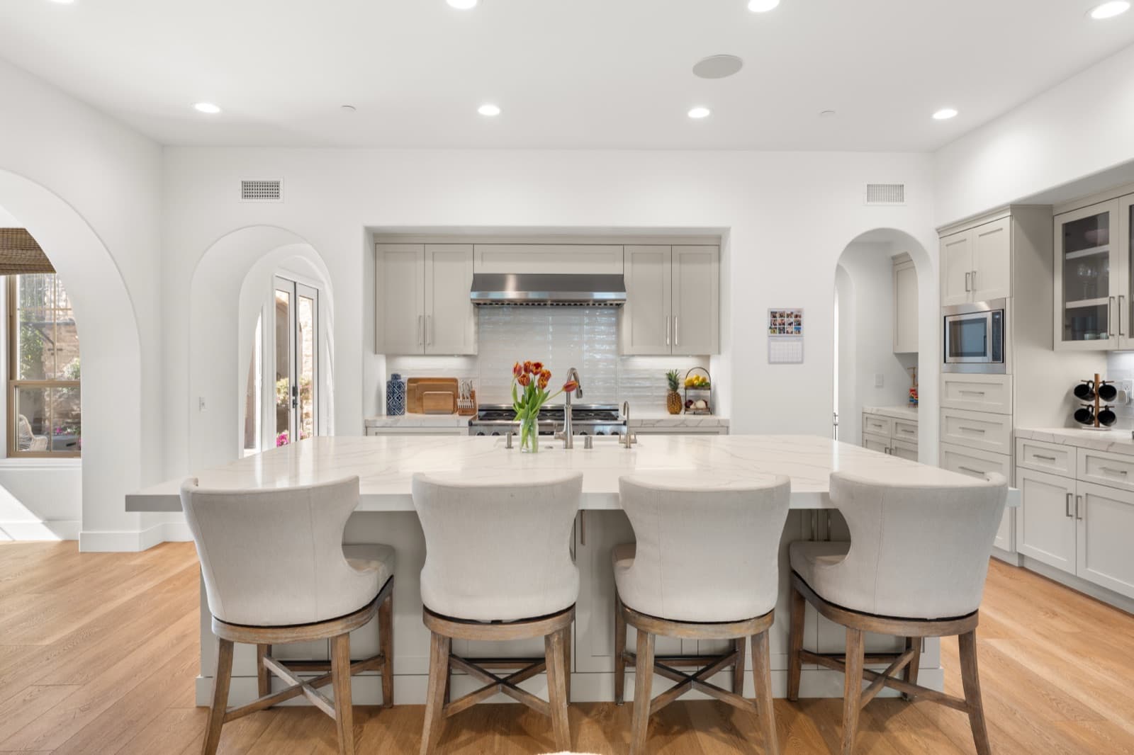6 Castellina Drive, photo 8 of 39