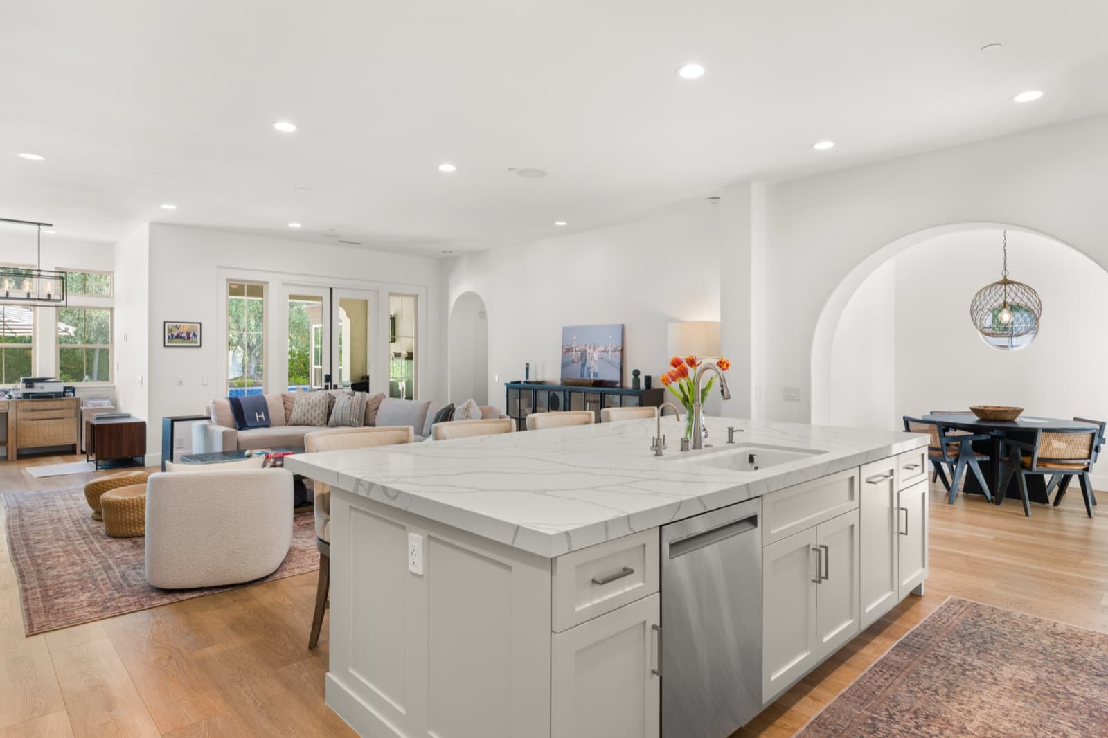 6 Castellina Drive, photo 11 of 39