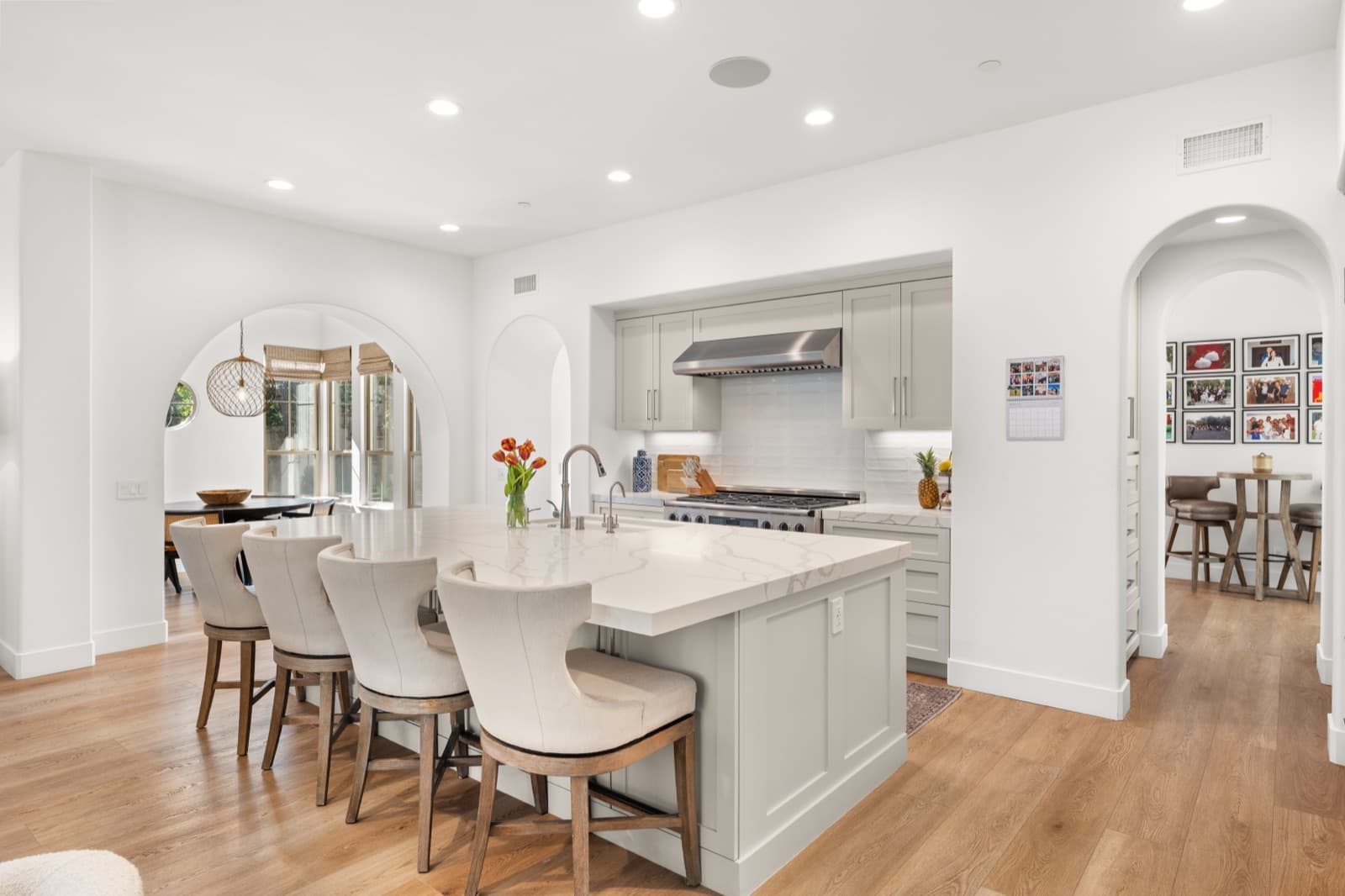 6 Castellina Drive, photo 12 of 39