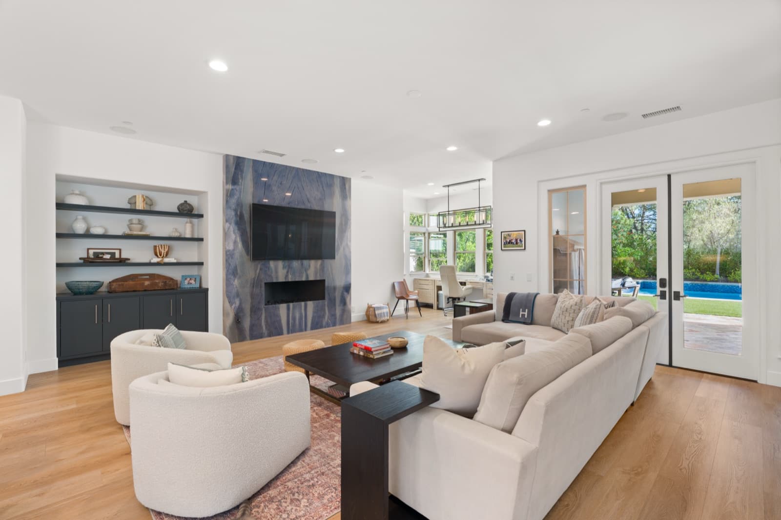 6 Castellina Drive, photo 13 of 39