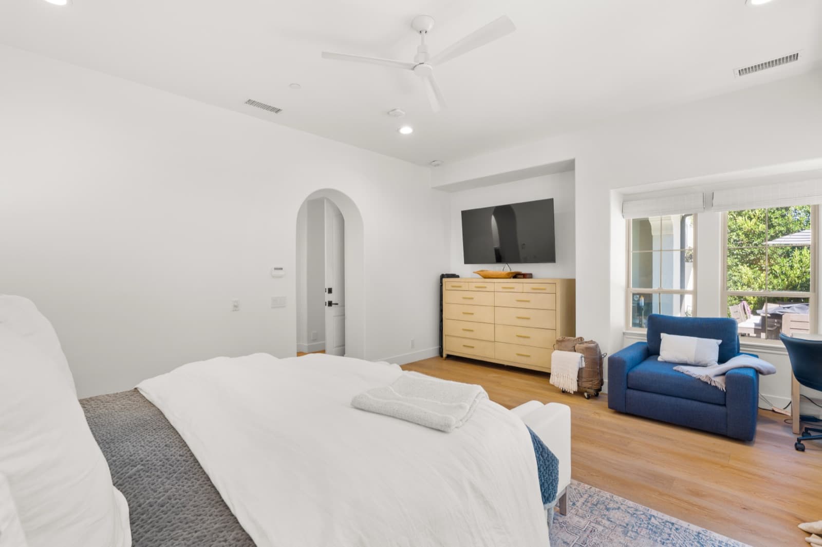 6 Castellina Drive, photo 18 of 39