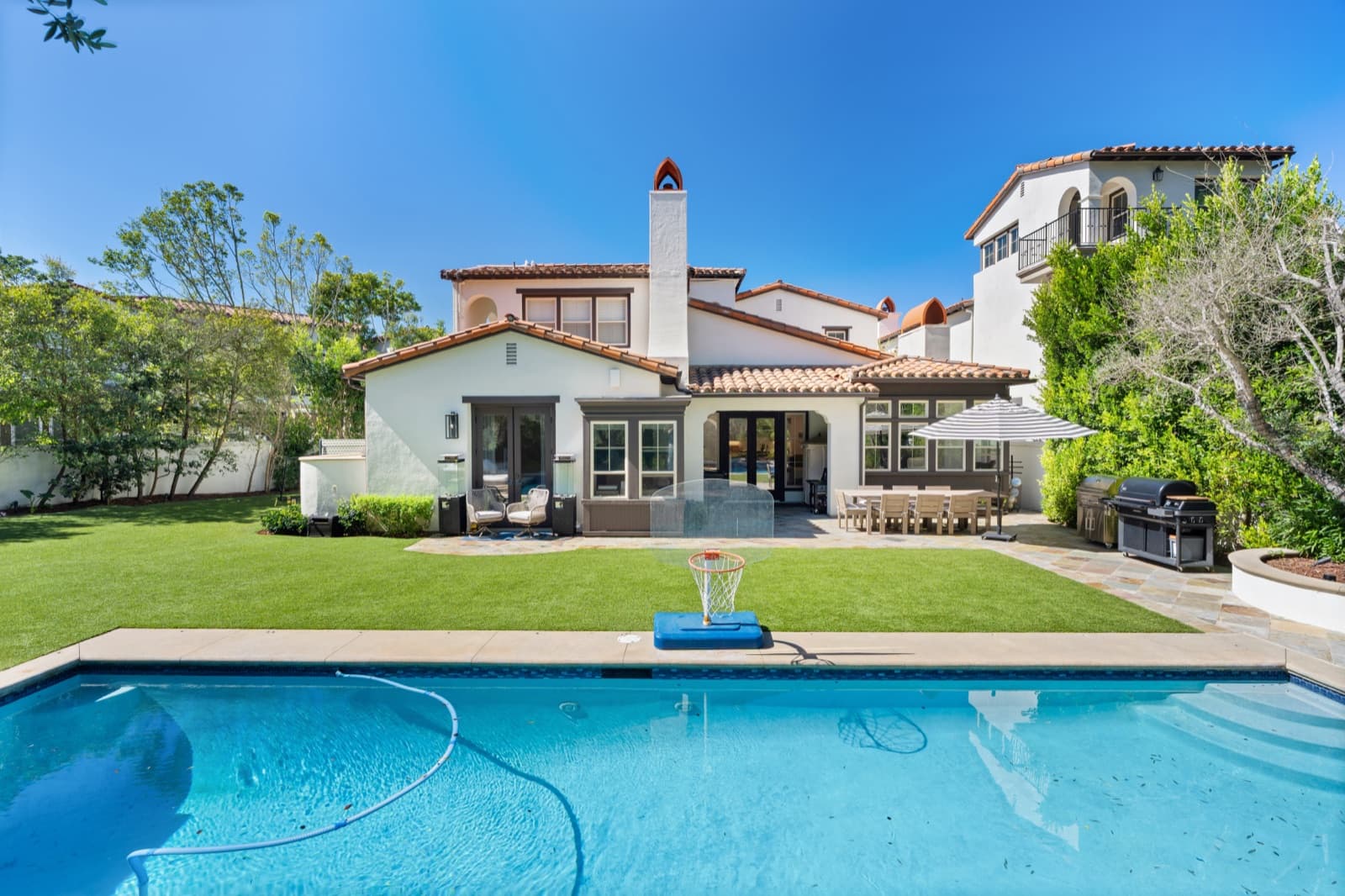 6 Castellina Drive, photo 32 of 39