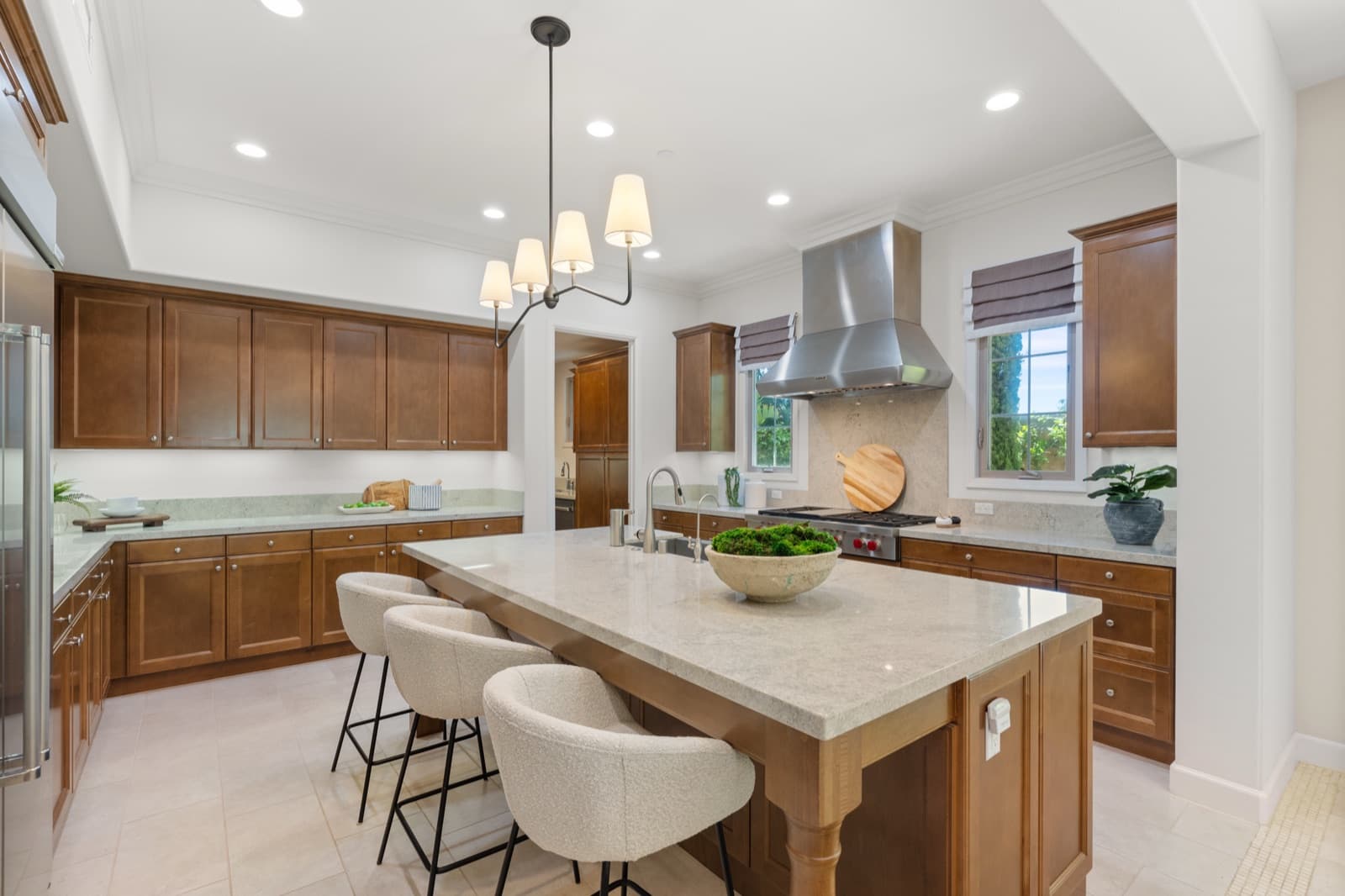 2 Lowland, photo 12 of 46