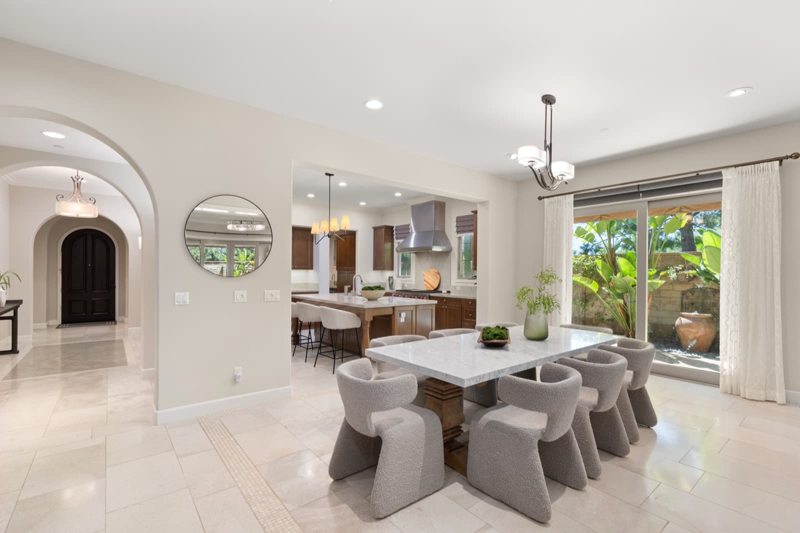 2 Lowland, photo 15 of 46