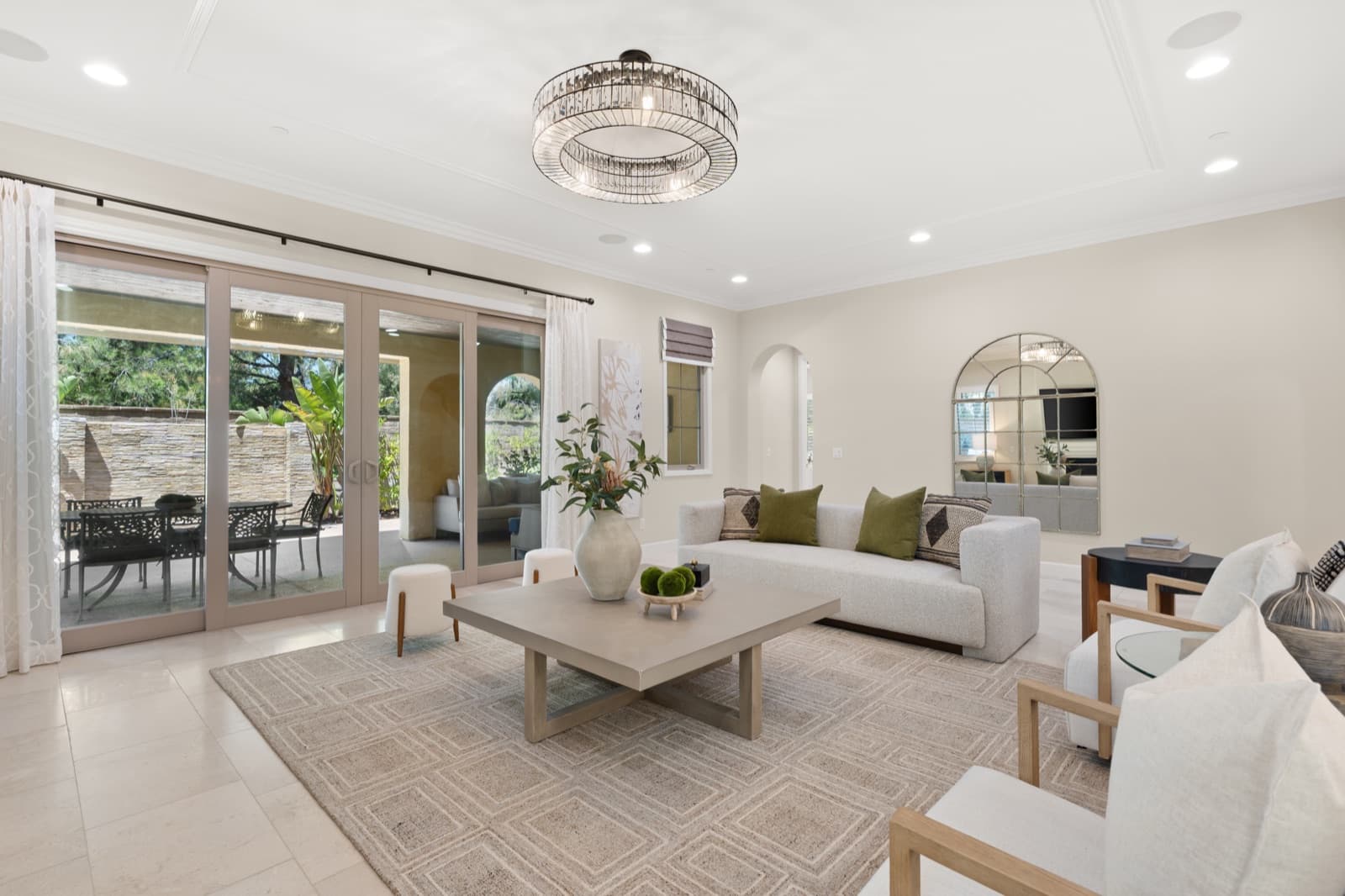 2 Lowland, photo 16 of 46