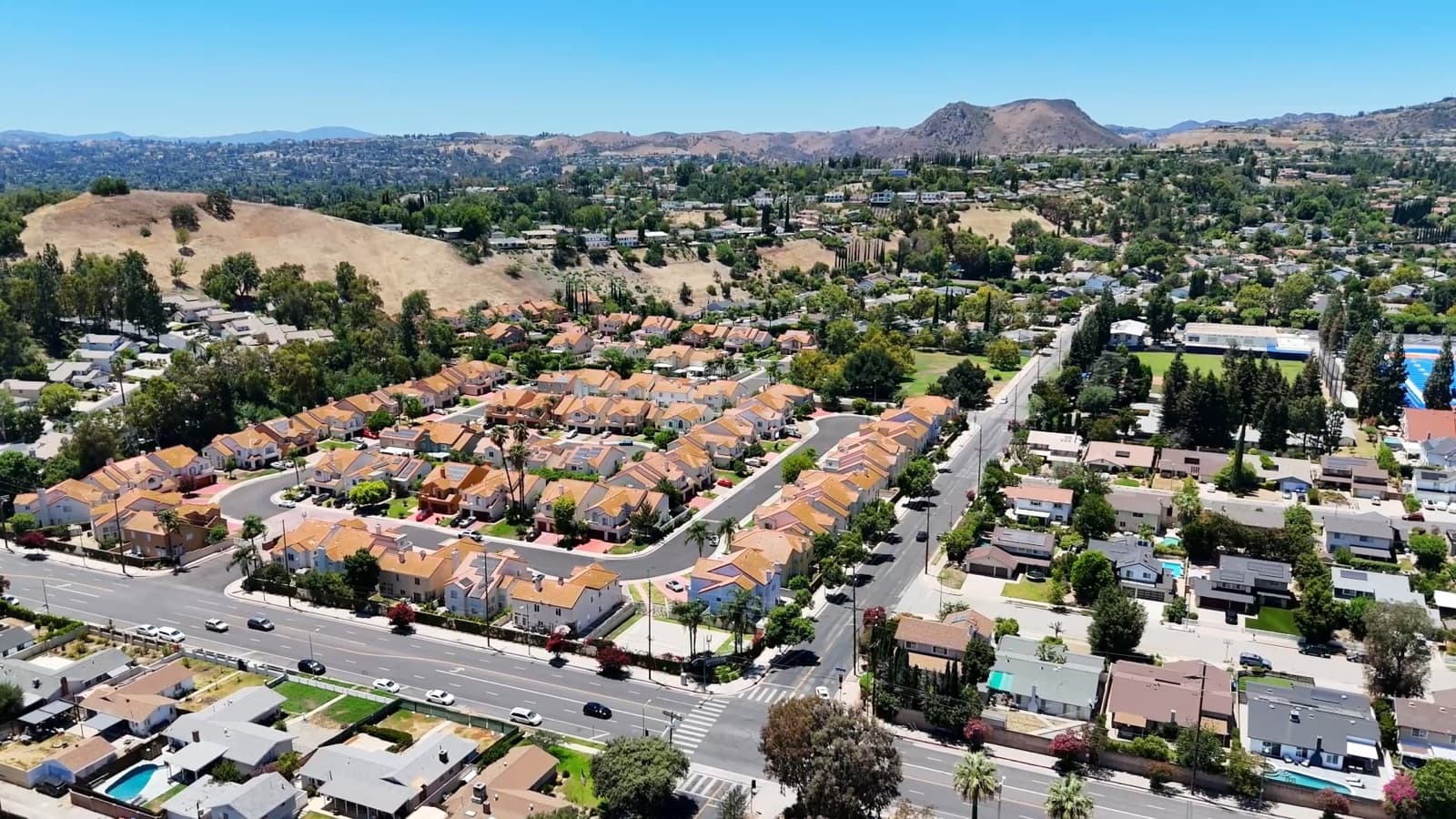 Aerial neighborhood video thumbnail for the 7422 Kyle Ct MLS video